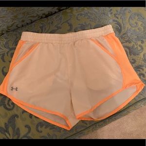 Pair running shorts H